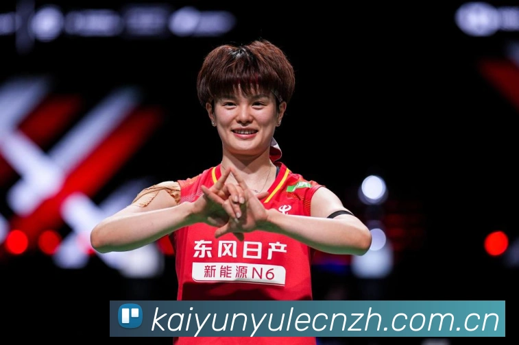 一级方程式赛场焦点加斯利精彩表现引领年轻车手新赛季风潮成长观察:最新赛事动态与深度分析 一级方程式赛场焦点加斯利精彩表现引领年轻车手新赛季风潮成长观察:最新赛事动态与深度分析